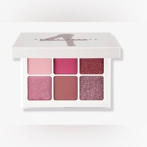 Snap Shadows Mix & Match Eyeshadow Palette